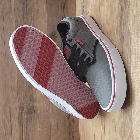 Van's Atwood in the box Brand new authentic. - Picture 4 of 15